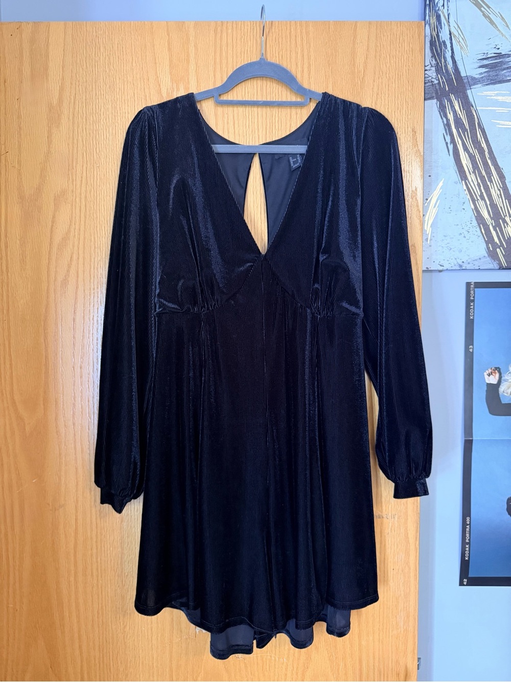 Forever 21 Black Velvet Long-Sleeve Mini Dress with Keyhole